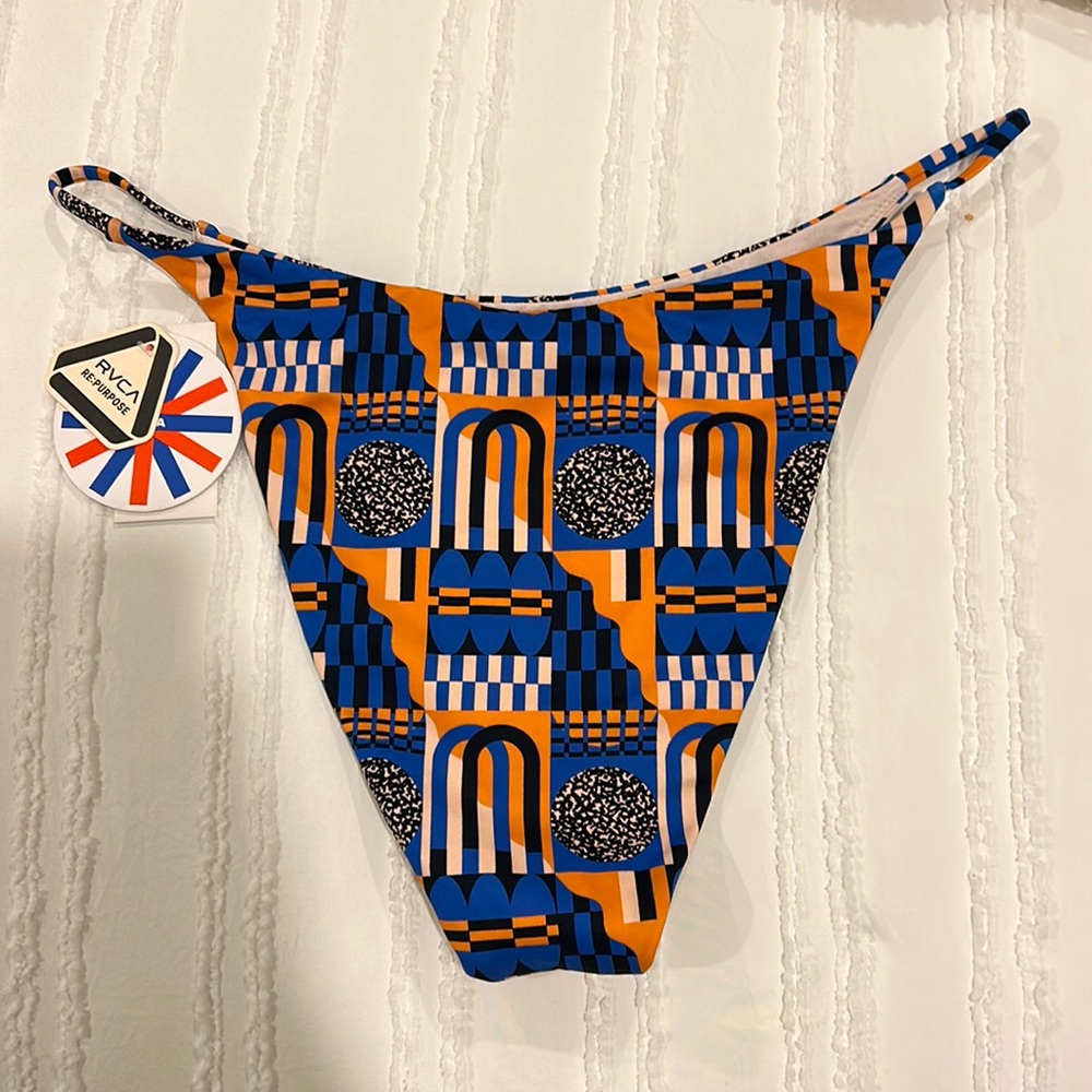 NWT RVCA Bikini Bottoms - Picture 2 of 2